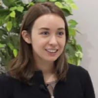 堀口ミイナさん