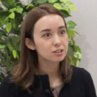 堀口ミイナさん